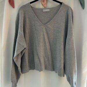 nuuds Luxe Knit V-Neck Sweater in Gray